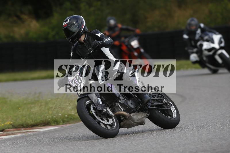 /22 06.06.2025 DISCOVER the BIKE ADR/Bike 1 gruen/38